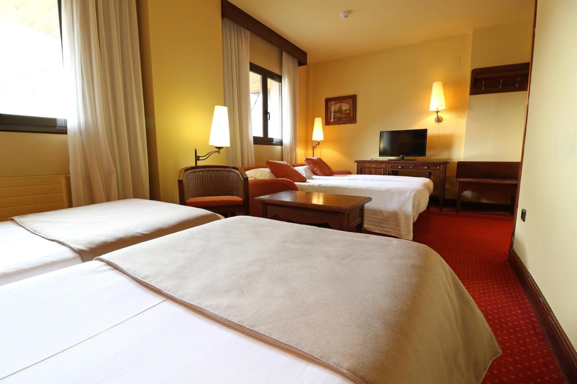 Rvhotels Tuca Vielha Eksteriør billede